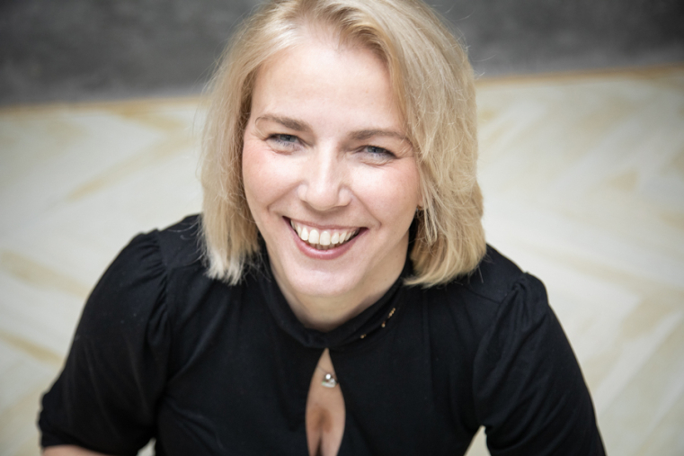 VERONIKA VINTEROVÁ integrální koučka a majitelka Náhody – veronika@nahoda.com